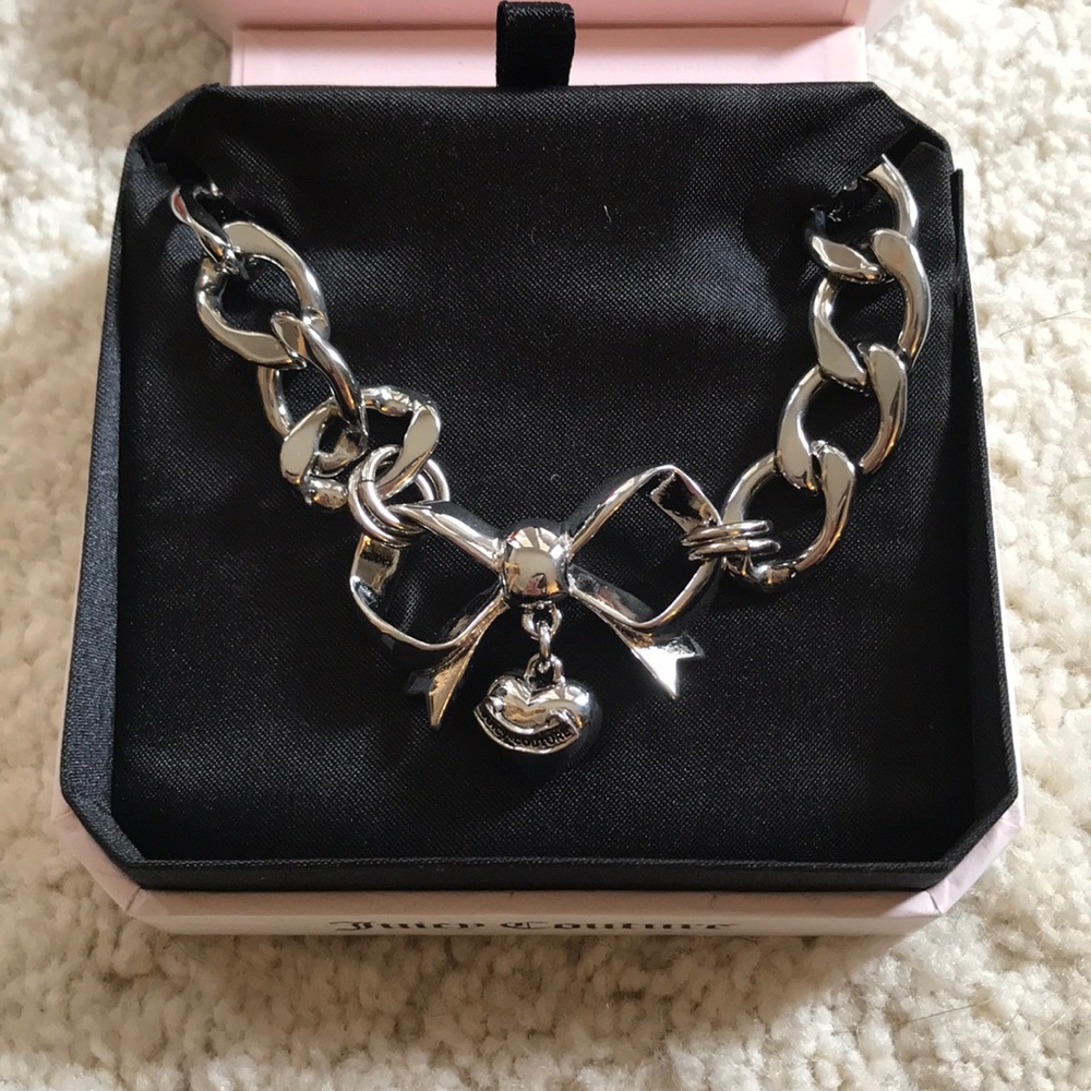 Juicy Couture Bow Starter Necklace